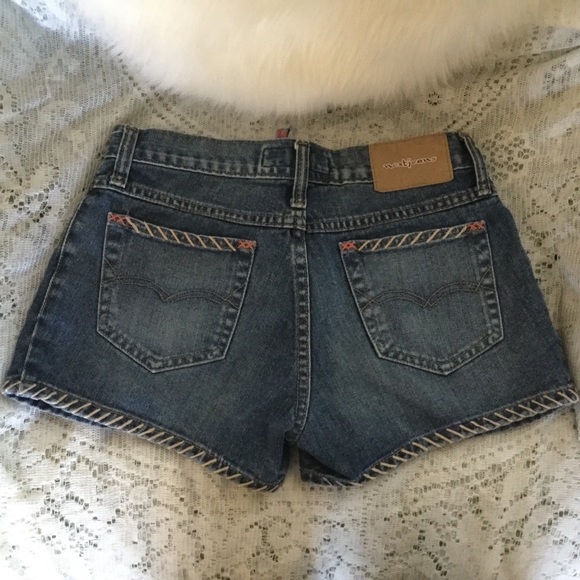 Cute Short Denim Jeans Teens - Picture 2 of 4